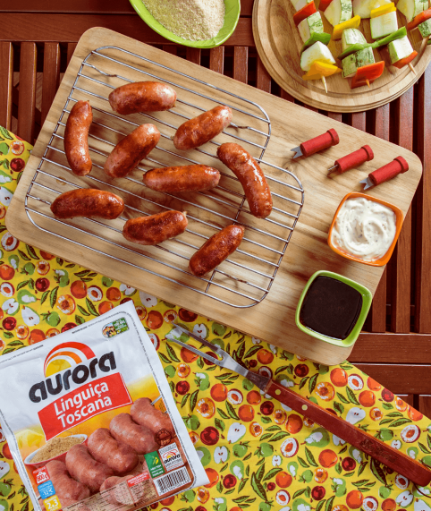 Linguiça Toscana Grelhada com Dips de Cachaça e Balsâmico Picante