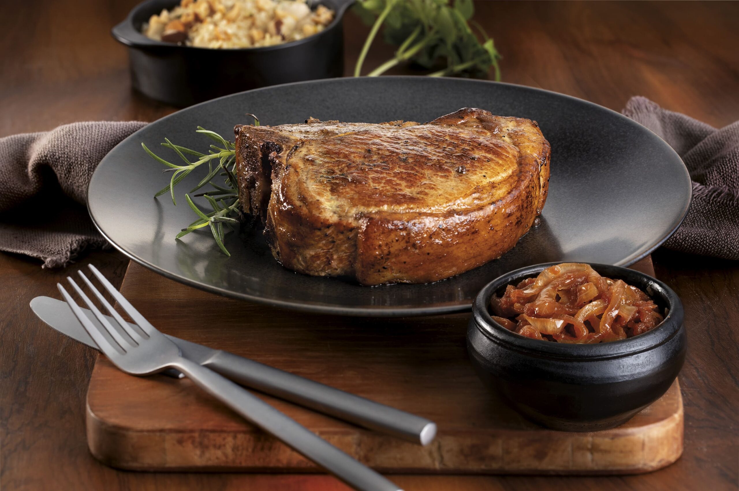 T-Bone com Geleia de Vinho e Cebola caramelizada